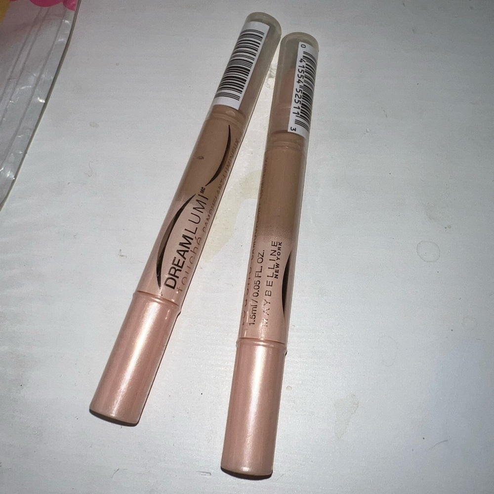 Maybelline highlight sticks